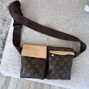 Inspired bag, waist bag, bum bag